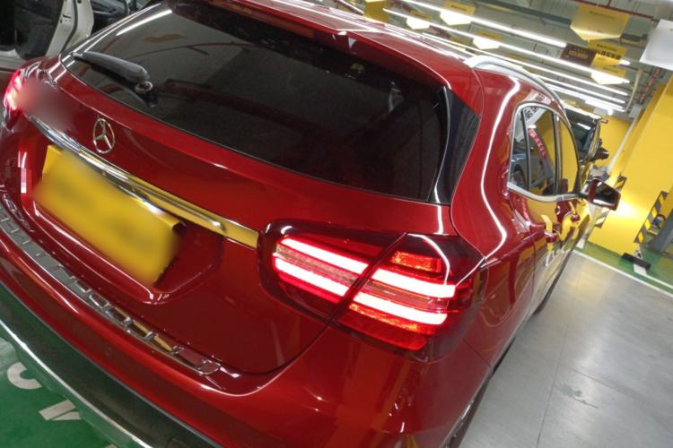 Used Mercedes-Benz GLA 2019 GLA 200 Fashion Model Rear Right 45 Deg