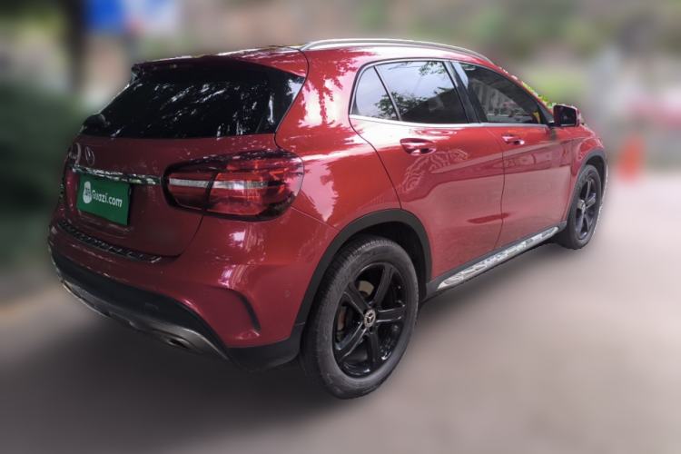 Used Mercedes-Benz GLA 2019 GLA 200 Fashion Model Rear Right 45 Deg