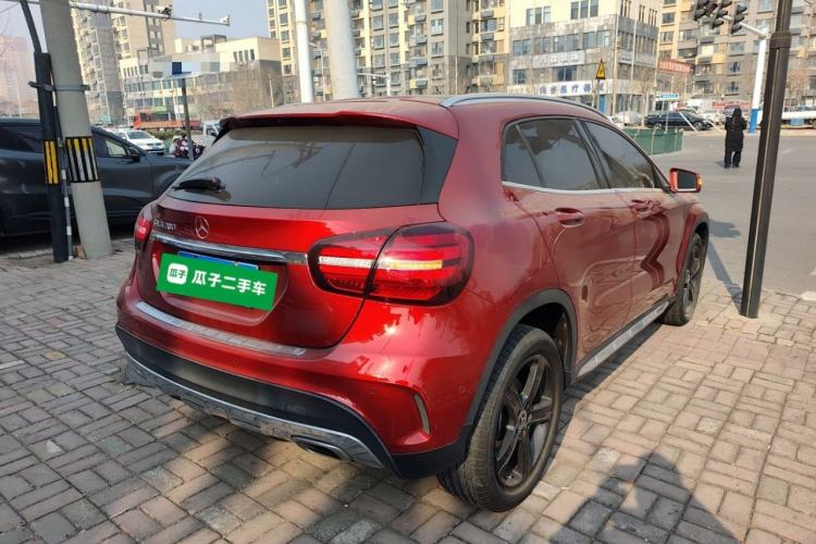 Used Mercedes-Benz GLA 2019 GLA 200 Fashion Model Rear Right 45 Deg
