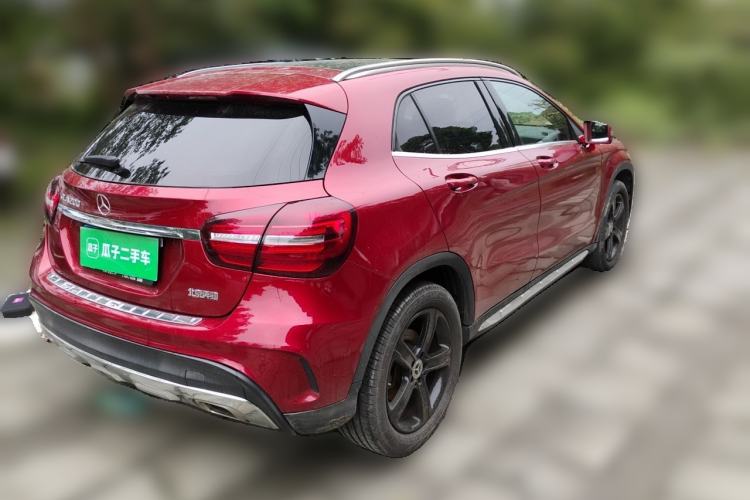 Used Mercedes-Benz GLA 2019 GLA 200 Fashion Model Rear Right 45 Deg