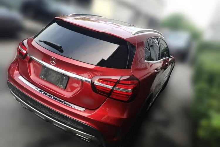 Used Mercedes-Benz GLA 2019 GLA 200 Fashion Model Rear Right 45 Deg