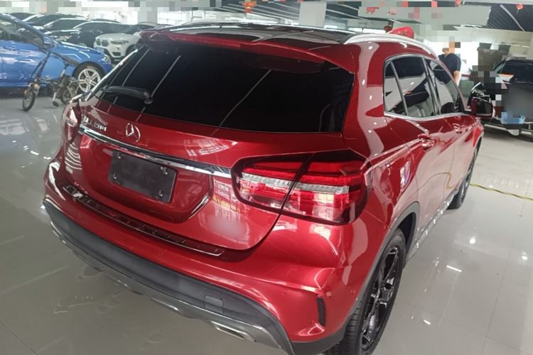 Used Mercedes-Benz GLA 2019 GLA 200 Fashion Model Rear Right 45 Deg