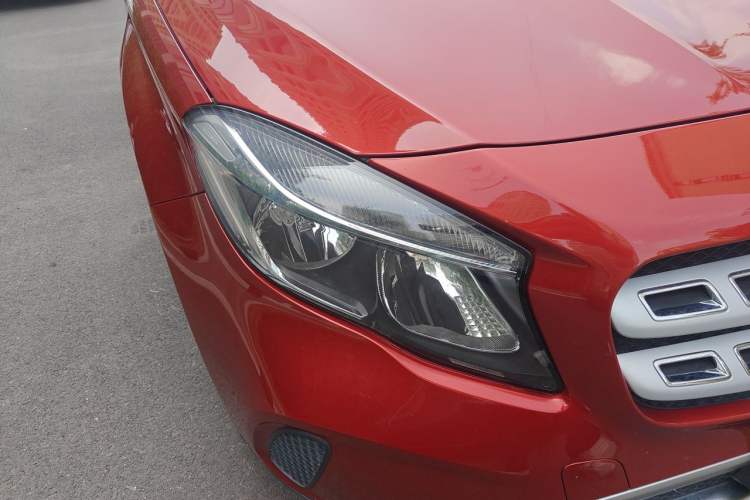 Used Mercedes-Benz GLA 2019 GLA 200 Dynamic Edition Right Front Headlight