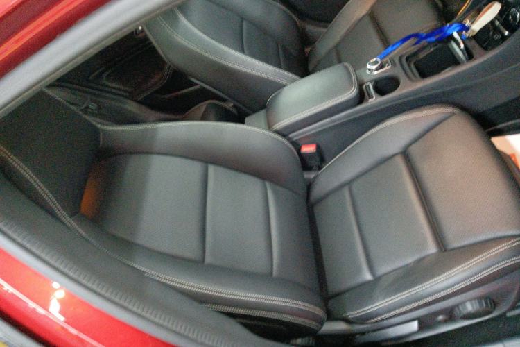 Used Mercedes-Benz GLA 2019 GLA 200 Fashion Model Right Front Seat
