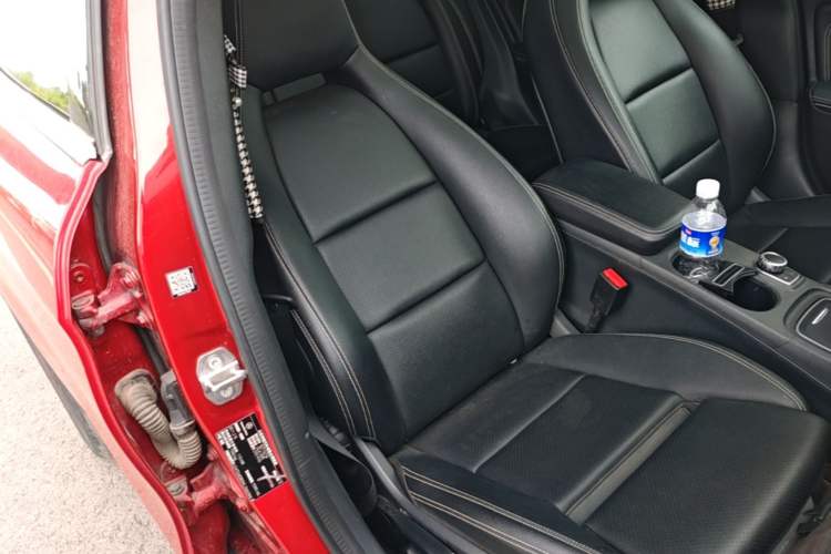 Used Mercedes-Benz GLA 2019 GLA 200 Fashion Model Right Front Seat