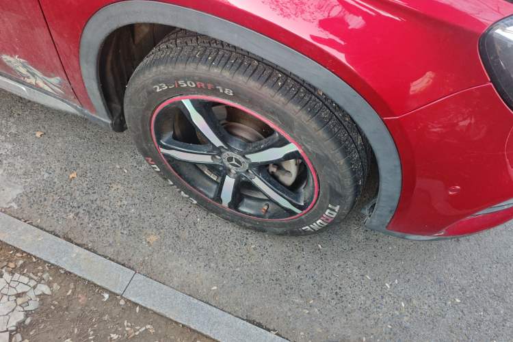 Used Mercedes-Benz GLA 2019 GLA 200 Fashion Model Right Front Wheel Hub
