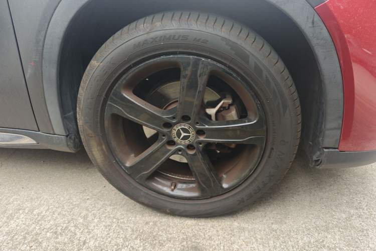 Used Mercedes-Benz GLA 2019 GLA 200 Fashion Model Right Front Wheel Hub