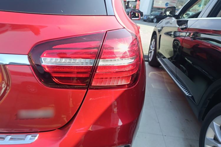 Used Mercedes-Benz GLA 2019 GLA 200 Fashion Model Right Rear Taillight