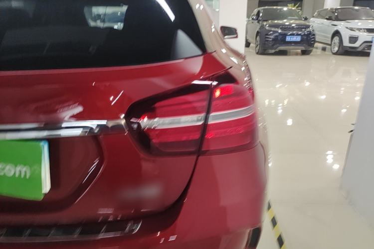 Used Mercedes-Benz GLA 2019 GLA 200 Fashion Model Right Rear Taillight