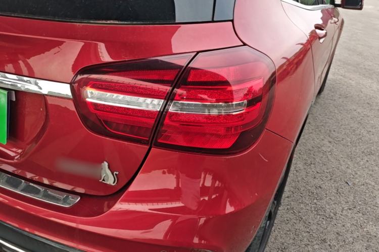 Used Mercedes-Benz GLA 2019 GLA 200 Fashion Model Right Rear Taillight