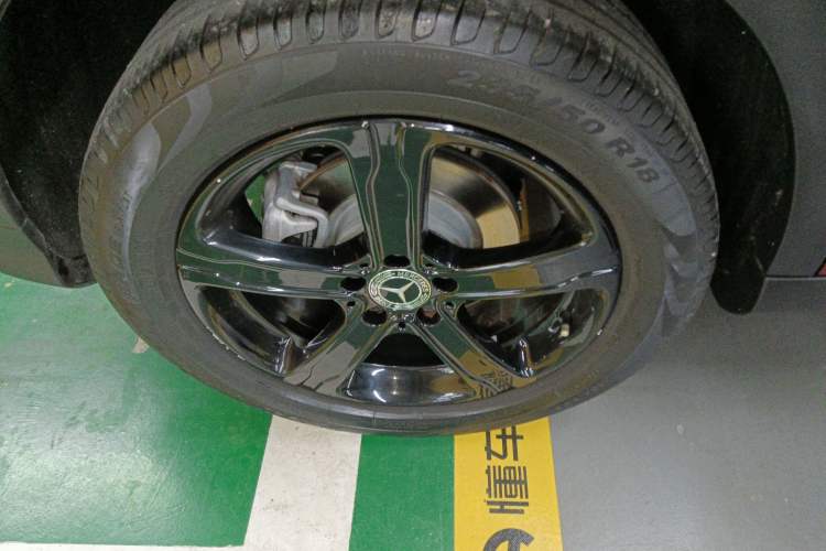 Used Mercedes-Benz GLA 2019 GLA 200 Fashion Model Right Rear Wheel Hub