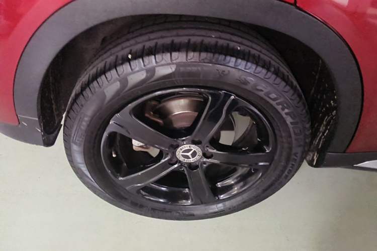 Used Mercedes-Benz GLA 2019 GLA 200 Fashion Model Right Rear Wheel Hub