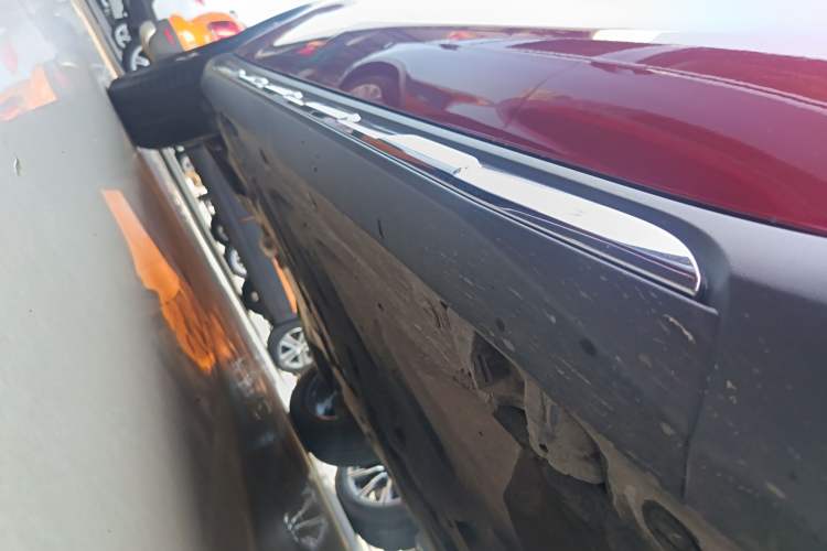 Used Mercedes-Benz GLA 2019 GLA 200 Fashion Model Right Side Sill