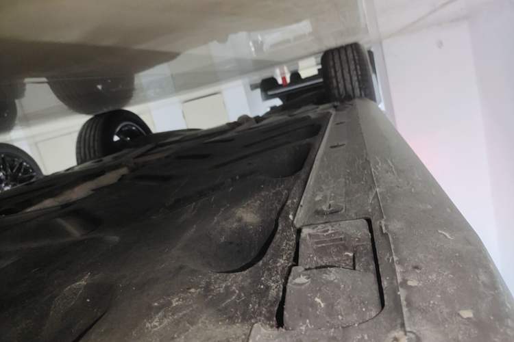 Used Mercedes-Benz GLA 2019 GLA 200 Fashion Model Right Side Sill