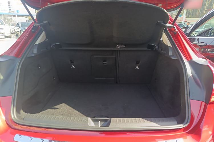 Used Mercedes-Benz GLA 2019 GLA 200 Fashion Model Trunk