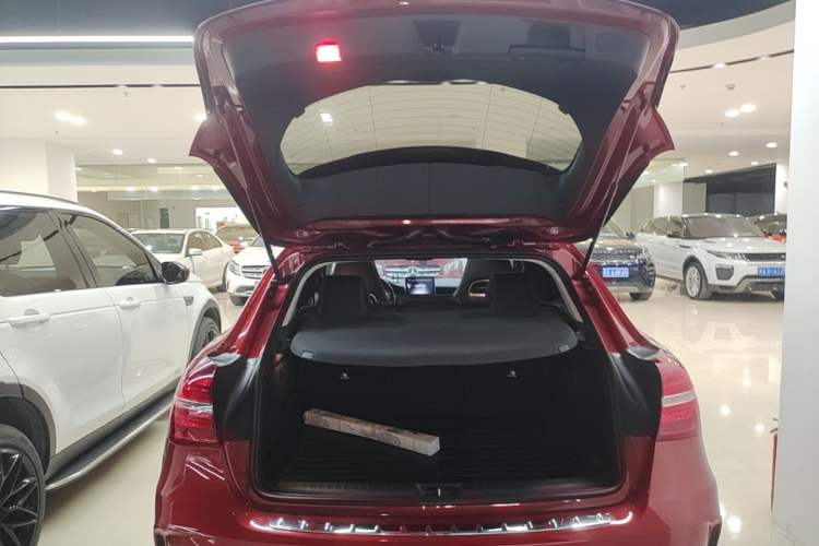 Used Mercedes-Benz GLA 2019 GLA 200 Fashion Model Trunk