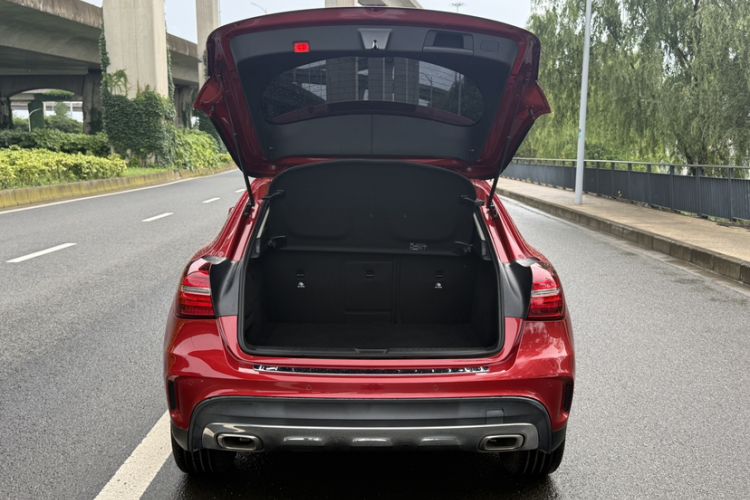 Used Mercedes-Benz GLA 2019 GLA 200 Fashion Model Trunk