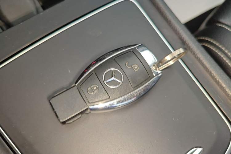 Used Mercedes-Benz GLA 2019 GLA 200 Fashion Model Vehicle Key