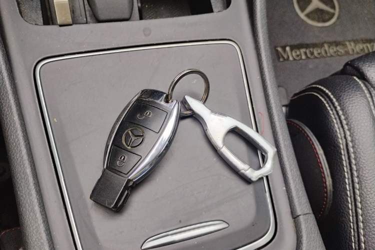 Used Mercedes-Benz GLA 2019 GLA 200 Fashion Model Vehicle Key