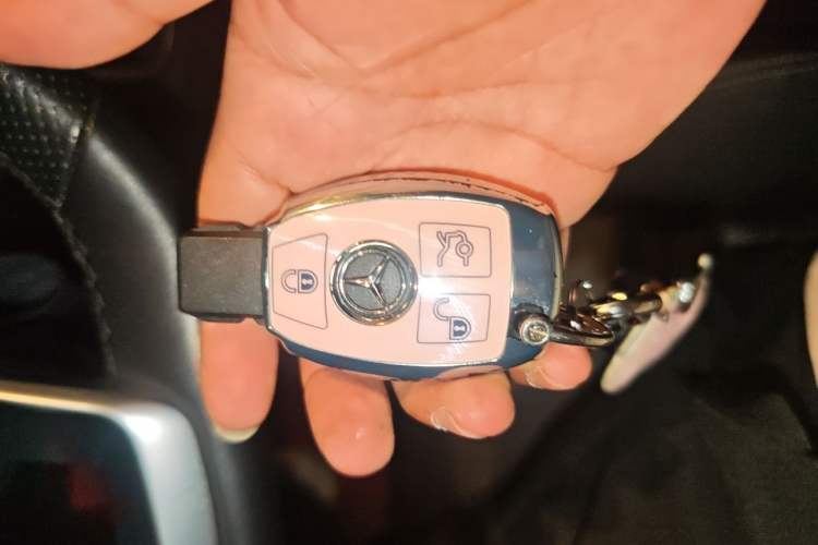 Used Mercedes-Benz GLA 2019 GLA 200 Fashion Model Vehicle Key