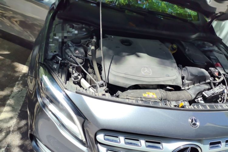 Used Mercedes-Benz GLA 2019 GLA 200 Fashion Model Engine Bay Right