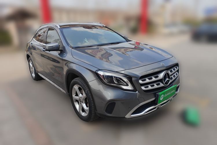 Used Mercedes-Benz GLA 2019 GLA 200 Dynamic Edition Front Right 45 Deg