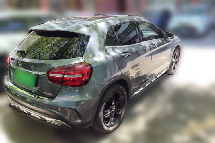 Used Mercedes-Benz GLA 2019 GLA 200 Fashion Model Rear Right 45 Deg