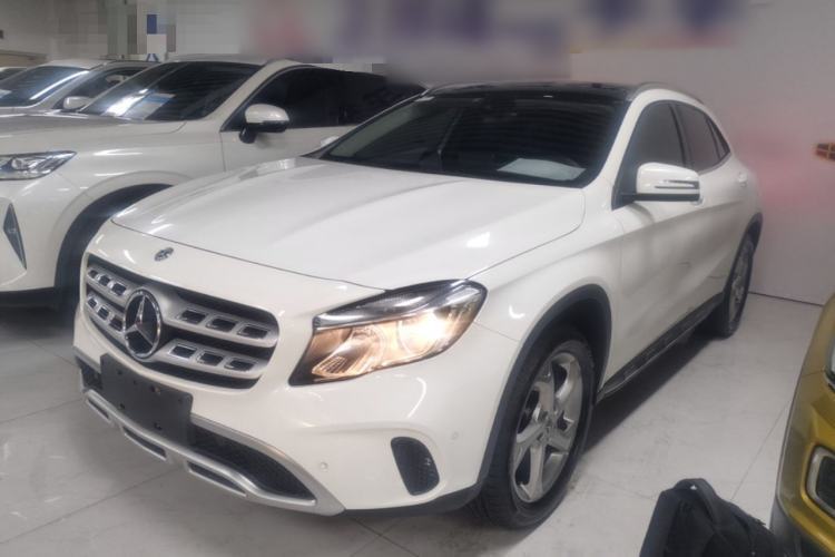 Used Mercedes-Benz GLA 2019 GLA 200 Dynamic Edition Guazi used car, China used car export, Used car for sale, Used cars, Cheapest cars for sale