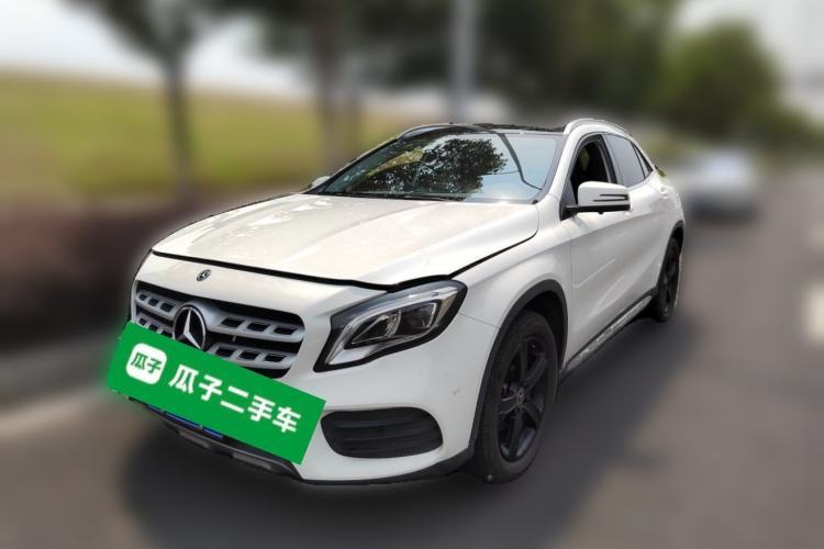 Used Mercedes-Benz GLA 2019 GLA 200 Fashion Model Guazi used car, China used car export, Used car for sale, Used  cars, Cheapest cars for sale
