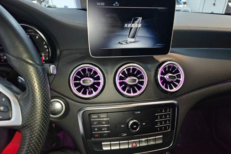 Used Mercedes-Benz GLA 2019 GLA 200 Fashion Model Audio And AC Panel