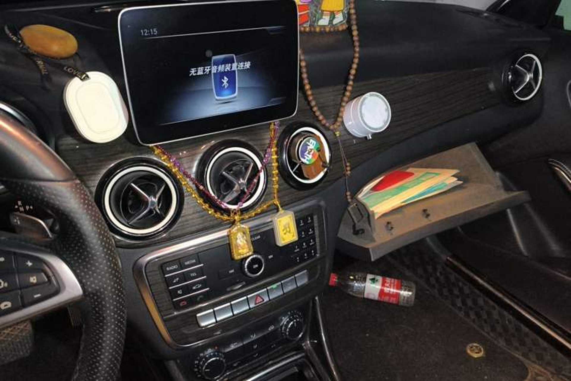 Used Mercedes-Benz GLA 2019 GLA 200 Dynamic Edition Audio And AC Panel