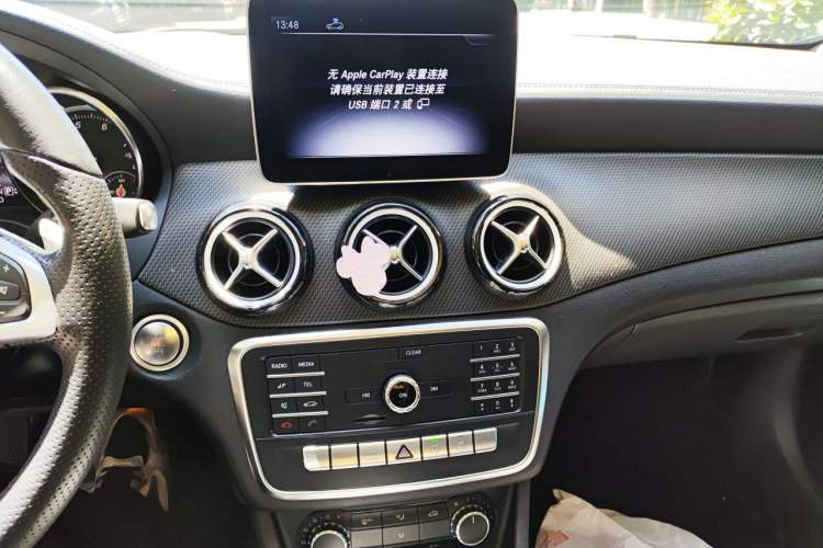 Used Mercedes-Benz GLA 2019 GLA 200 Fashion Model Audio And AC Panel