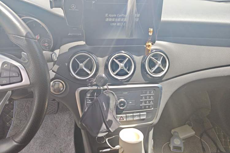 Used Mercedes-Benz GLA 2019 GLA 200 Dynamic Edition Audio And AC Panel