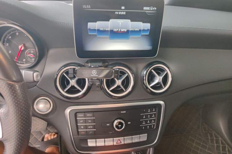 Used Mercedes-Benz GLA 2019 GLA 200 Fashion Model Audio And AC Panel