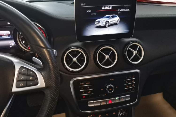 Used Mercedes-Benz GLA 2019 GLA 200 Fashion Model Audio And AC Panel