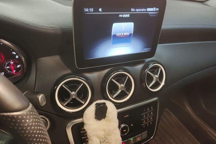 Used Mercedes-Benz GLA 2019 GLA 200 Fashion Model Audio And AC Panel