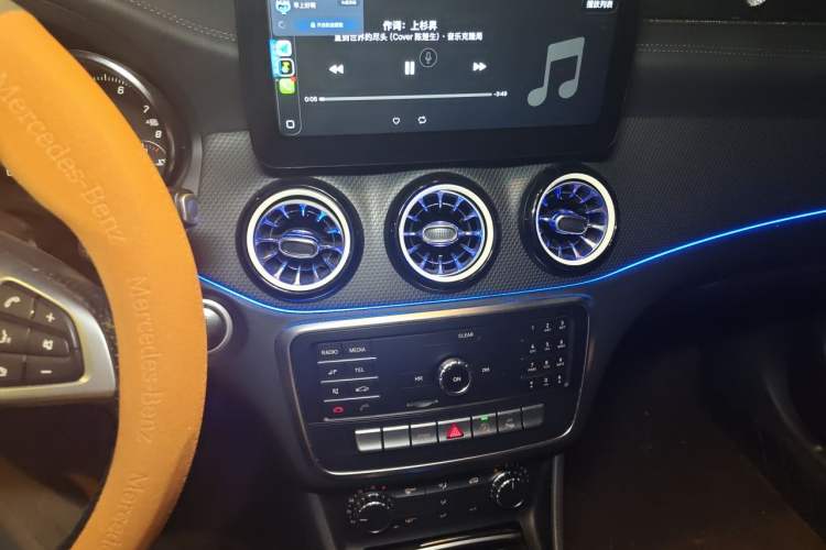 Used Mercedes-Benz GLA 2019 GLA 200 Fashion Model Audio And AC Panel