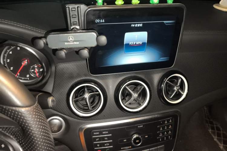 Used Mercedes-Benz GLA 2019 GLA 200 Fashion Model Audio And AC Panel