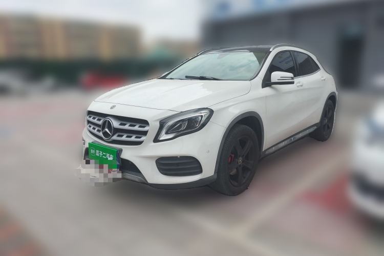 Used Mercedes-Benz GLA 2019 GLA 200 Fashion Model Guazi used car, China used car export, Used car for sale, Used cars, Cheapest cars for sale