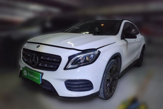 Ojetý Mercedes-Benz GLA 2019 GLA 220 4MATIC Sport Edition