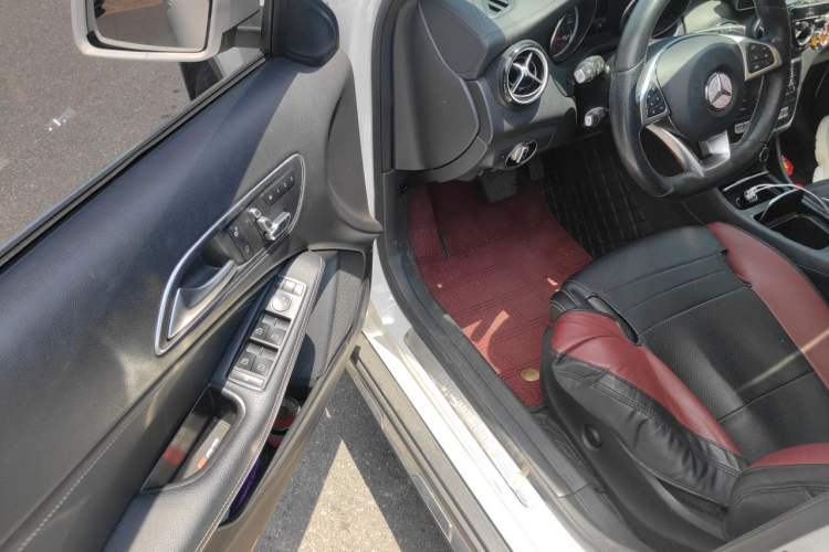Used Mercedes-Benz GLA 2019 GLA 200 Fashion Model Driver Seat
