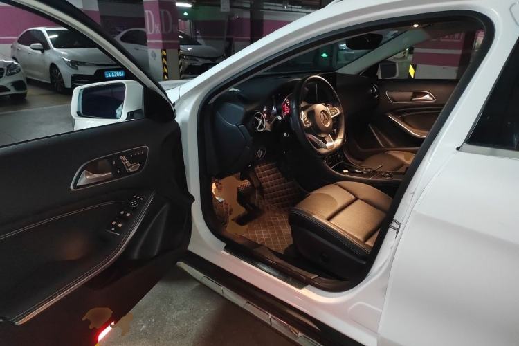 Used Mercedes-Benz GLA 2019 GLA 200 Fashion Model Driver Seat