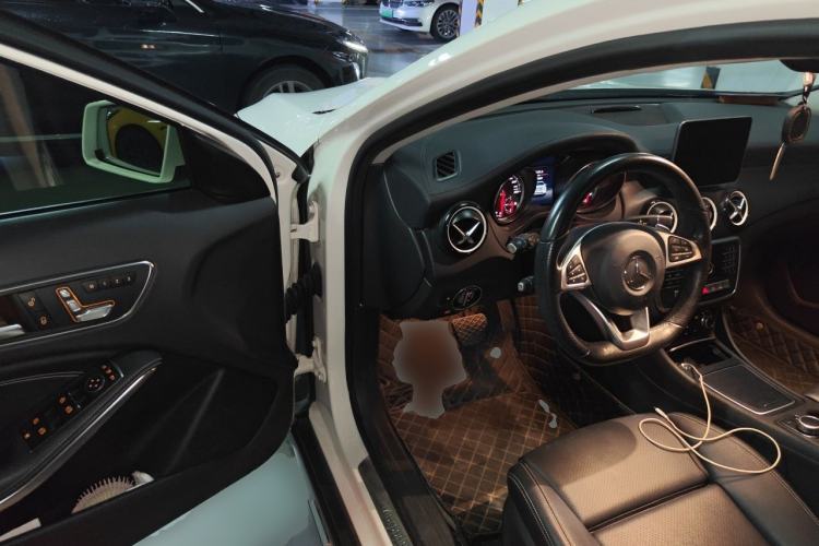 Used Mercedes-Benz GLA 2019 GLA 200 Fashion Model Driver Seat