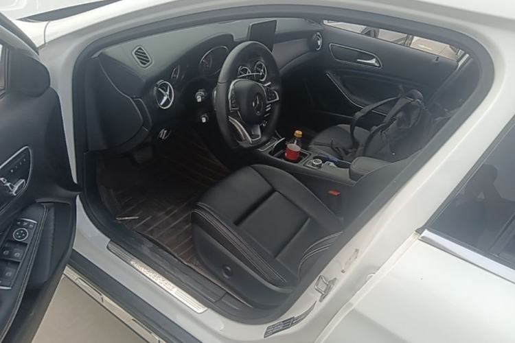 Used Mercedes-Benz GLA 2019 GLA 200 Fashion Model Driver Seat