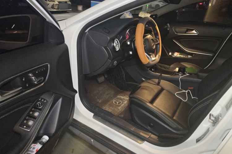 Used Mercedes-Benz GLA 2019 GLA 200 Fashion Model Driver Seat