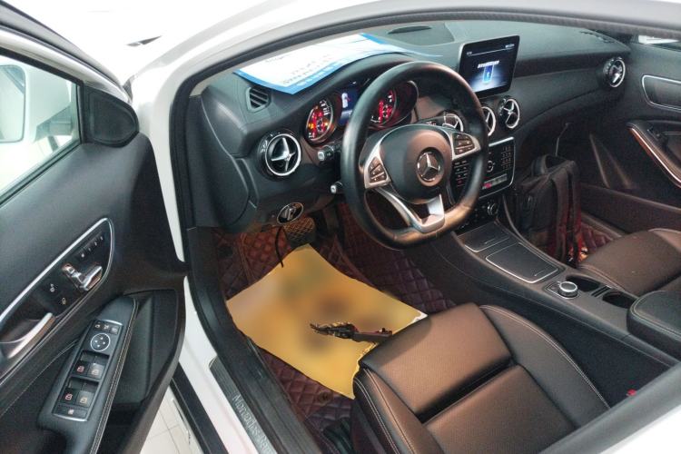 Used Mercedes-Benz GLA 2019 GLA 200 Fashion Model Driver Seat