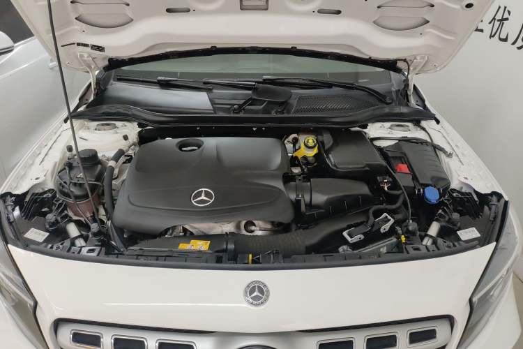 Used Mercedes-Benz GLA 2019 GLA 200 Dynamic Edition Engine Bay