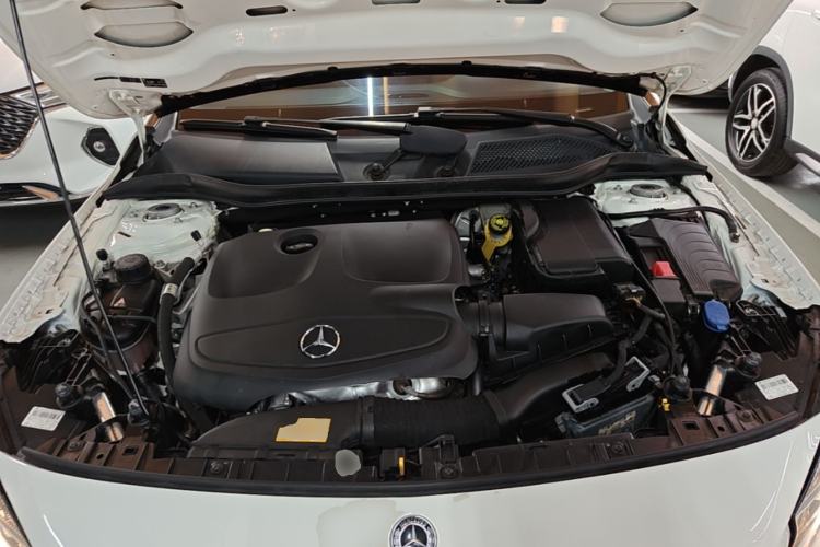 Used Mercedes-Benz GLA 2019 GLA 200 Dynamic Edition Engine Bay