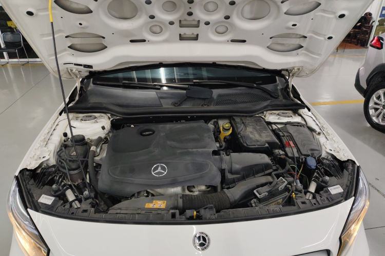 Used Mercedes-Benz GLA 2019 GLA 200 Dynamic Edition Engine Bay