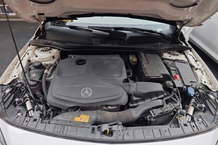 Used Mercedes-Benz GLA 2019 GLA 200 Fashion Model Engine Bay